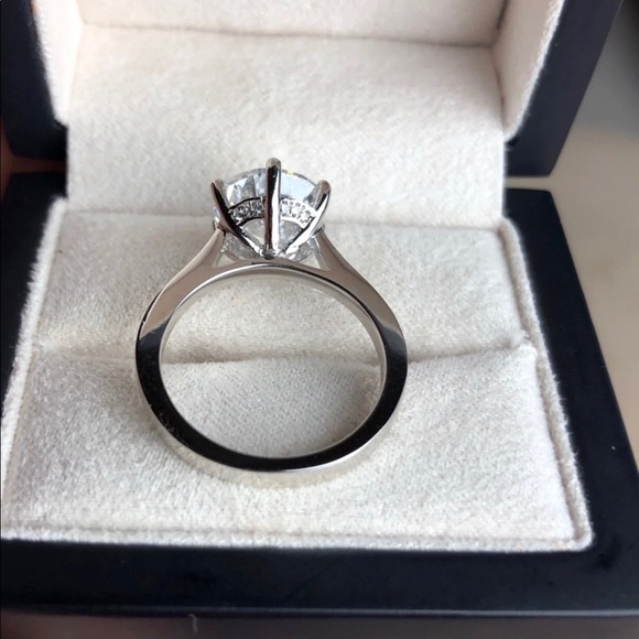 COPY - Best Valentines Gift ever, Size 8, Engagem… - Picture 5 of 8